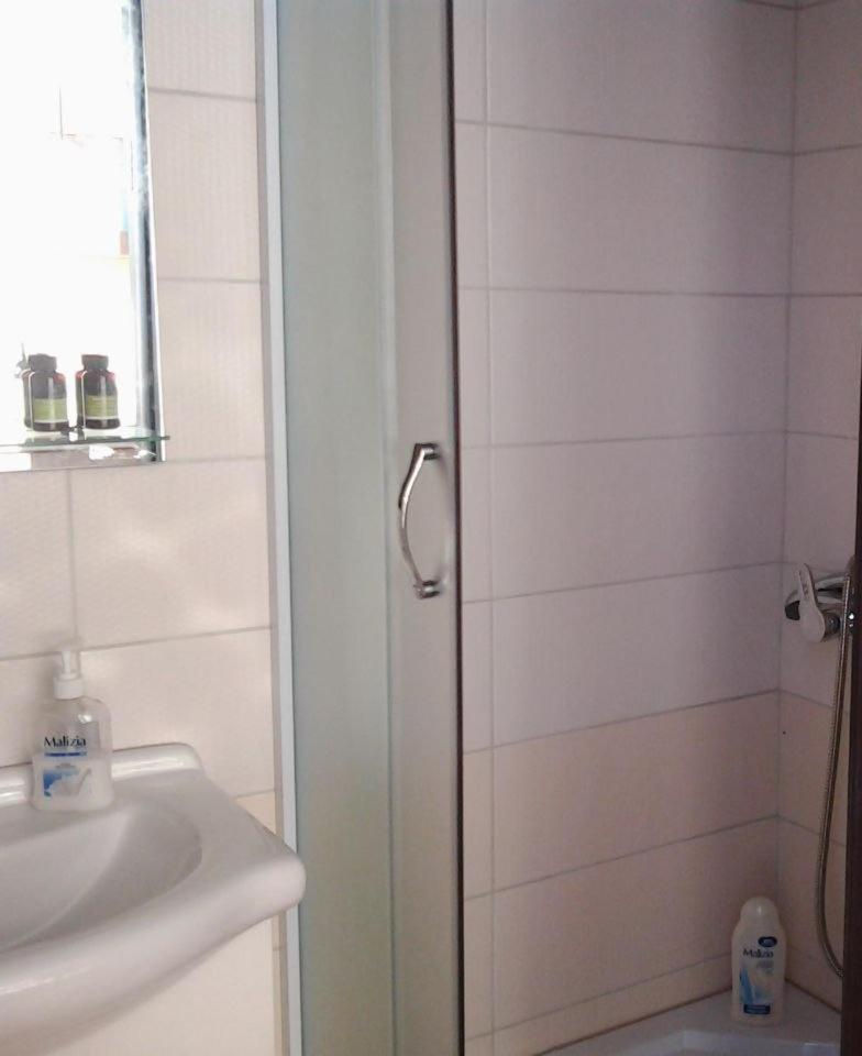 Apartment Oliva Ulcinj Esterno foto