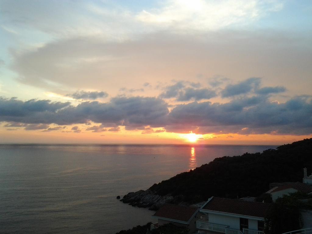 Apartment Oliva Ulcinj Esterno foto
