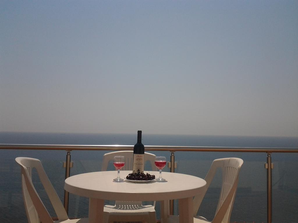 Apartment Oliva Ulcinj Esterno foto